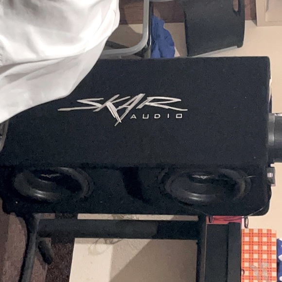 Skar audio 12 in competition speakers - Picture 1 of 3